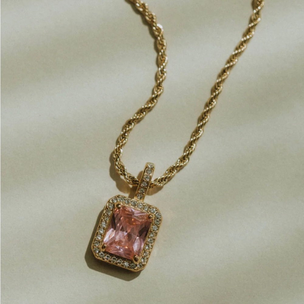 Shop Courtney, stop staring necklace pink